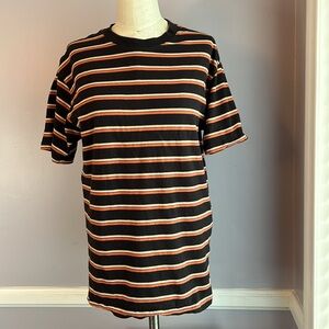 Cotton On unisex loose fit short sleeve striped T-shirt black and orange Size XS